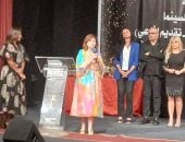 أول ظهور للفنانة إلهام شاهين فى المركز الكاثوليكى عقب عودتها من العراق